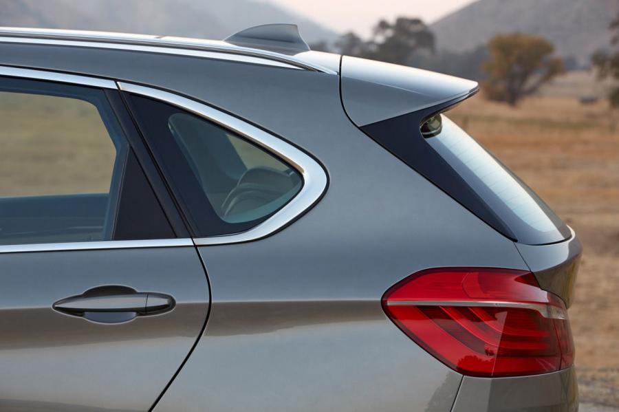  BMW 2-Series Active Tourer 2014 года  (фото 23 из 64)
